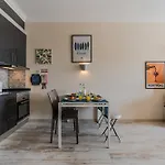 Ocean Paradise - With Ocean View Apartment