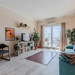 Ocean Paradise - With Ocean View Apartment