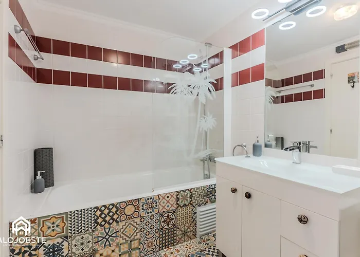 Ocean Paradise - With Ocean View Apartament